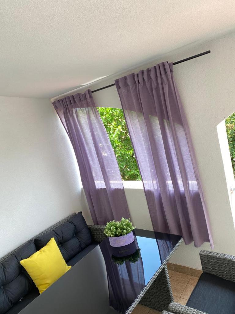 Apartmani Darko Kornić Exterior foto